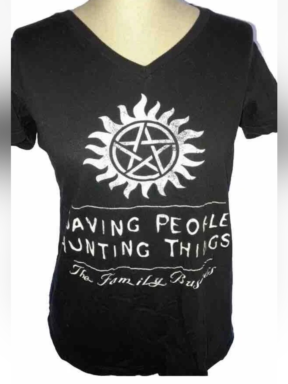 Supernatural T SHIRT Saving People, Hunting Things." V-neck TV Series womens 2X